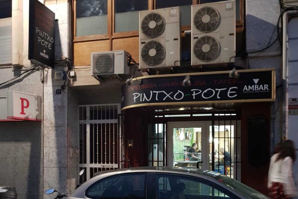 'Cambio de carta' en el Mercado de Alicante: cierra La Tapeta del Mercat, abre Pintxo Pote