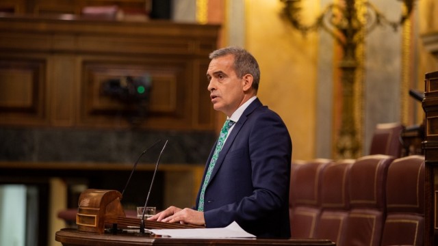 Julio Utrilla y Susana Pérez, candidatos de Vox al Consejo de Administración de À Punt