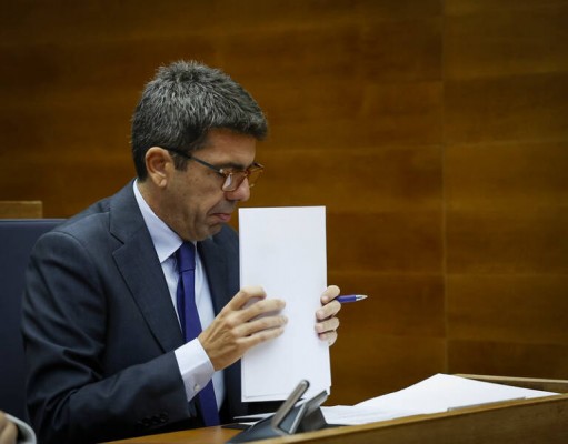 El PP valenciano ganaría las elecciones pero se hunde 10 escaños y el PSPV podría gobernar