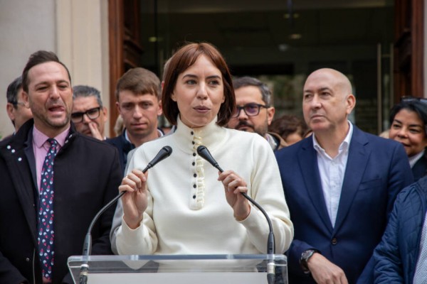 Diana, Moncloa o Palau