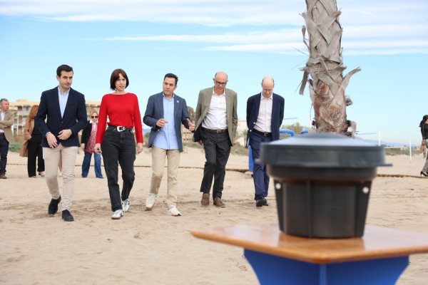 Unas boyas monitorizarán el fondo marino de la playa de Canet para frenar la regresión de la costa