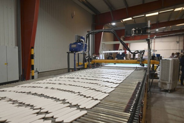 La producción azulejera crece en octubre por quinto mes y el sector roza un cierre del año plano