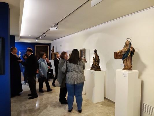 El Museo Salzillo de Murcia reúne cerca de 70 imágenes de la Virgen María para celebrar la Navidad