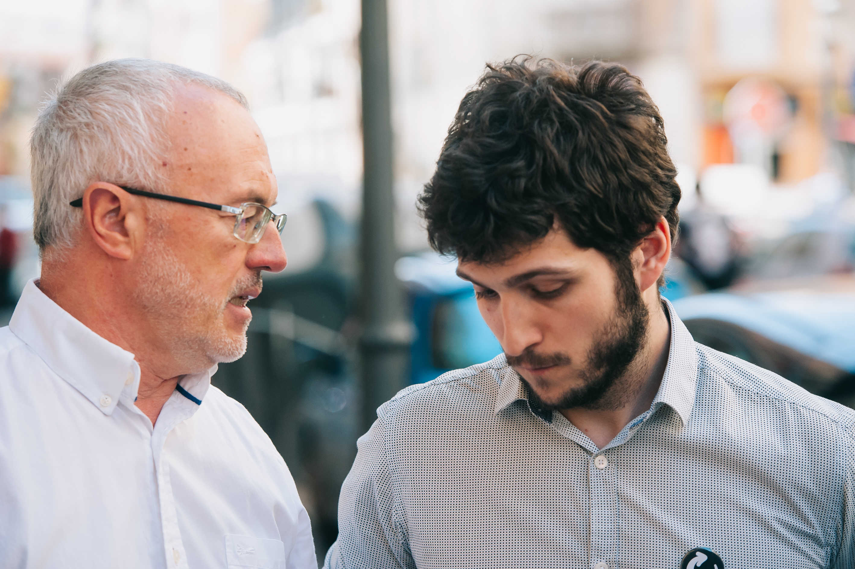 El diputado de Podemos, Antonio Montiel, y el síndic de la formación morada en Les Corts, Antonio Estañ. Foto: KIKE TABERNER - 