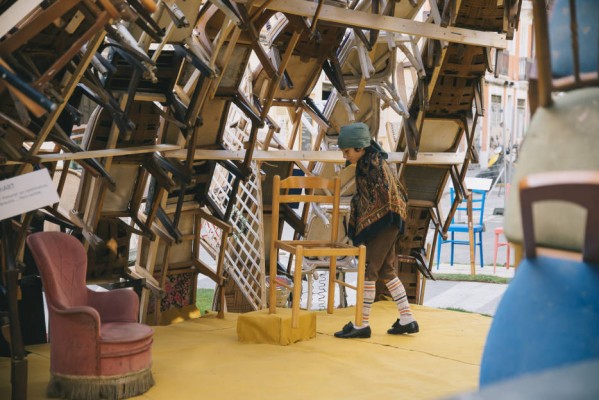 Una ‘estoreta velleta’ per a la… restauració: Transformar els mobles antics en mobiliari divertit