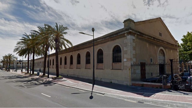 La Agencia Tributaria convertirá la nave de la Renta en un edificio de oficinas junto a la Aduana 