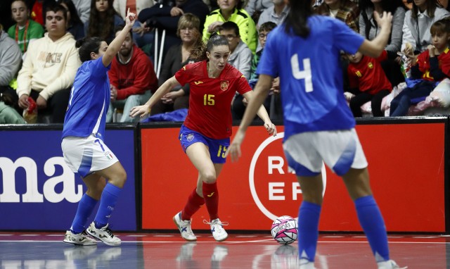 La selección española femenina cierra el año con derrota en Torre Pacheco
