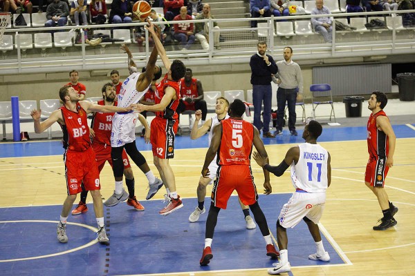 Basket Navarra supera con claridad a un desconocido HLA Alicante

