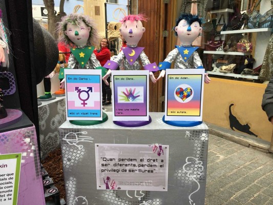 Premio Arco Iris: así son las fallas que mejor reflejan la diversidad sexual, de género y familiar