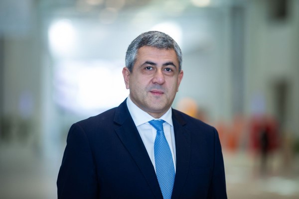 El secretario general de ONU Turismo, en Fitur: “Juntos, hemos transformado el turismo global a través de la colaboración y el diálogo”
