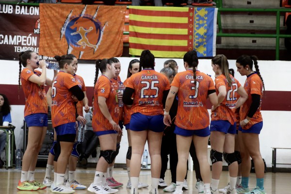 Dura derrota del Handbol Mislata ante el Pozuelo de Calatrava (21-25)
