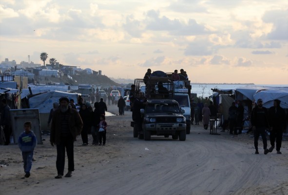 Israel paraliza el retorno al norte de Gaza tras acusar a Hamás de incumplir parte del acuerdo
