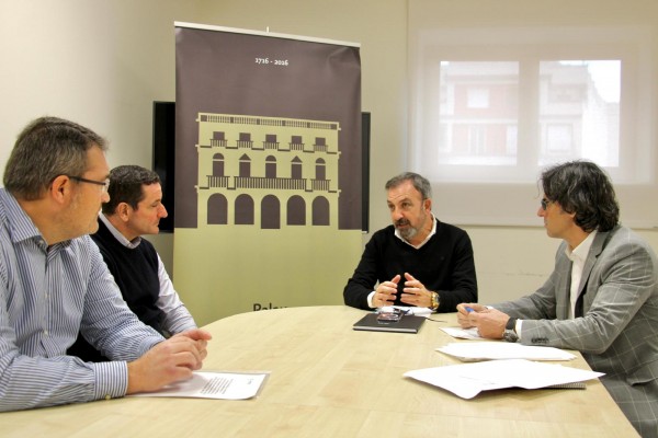 Castelló ya planifica de la mano de Apecc las ordenanzas fiscales para el presupuesto de 2026