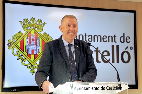 Castelló da luz verde a las bases para los mesones, ferias y sillas de la Magdalena de 2025
