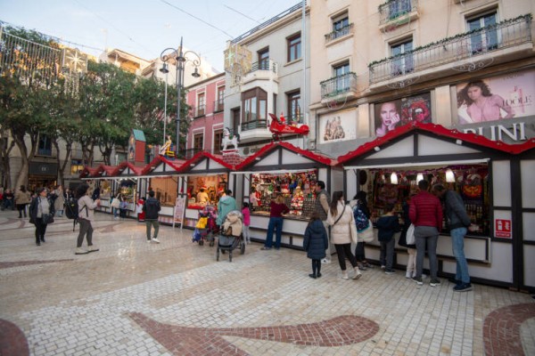 La campaña de bonos consumo de Elche supone una inyección económica de 3,4 millones de euros