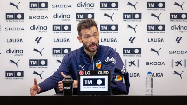 Carlos Corberán: 