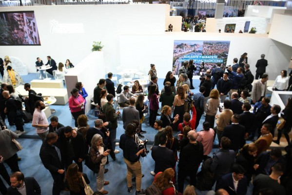 Los empresarios, en Fitur 2025: entre las buenas perspectivas y el amor-odio al nuevo 'stand'