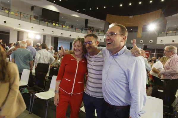 Batalla por el control del PSPV de Castellón: los descontentos se organizan en torno... ¿a Salvador?