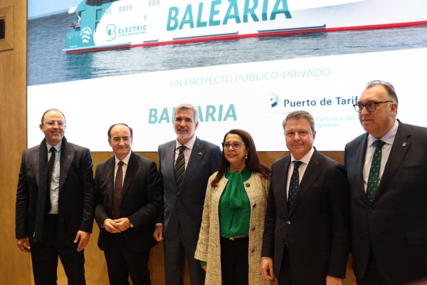 Adolfo Utor (Baleària): “No solo cruzarás el estrecho, también enlazarás culturas