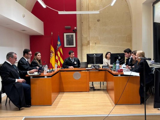 El Juzgado desestima la demanda por la muerte de 15 personas en la residencia Domus Vi de Alcoy