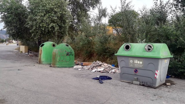 Los vecinos de Vistabella se echan a la calle: “Queremos un barrio digno para vivir”