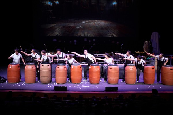 Los 'Conciertos en Familia' ofrecen este domingo en el Villegas un concierto de percusión con Javi Chou

