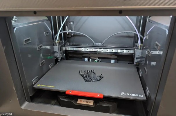 Desarrollan una ortesis basada en IA e impresión 3D que ayuda a personas con lesiones de mano
