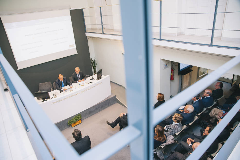 Última asamblea de la CEV. Foto: KIKE TABERNER - 