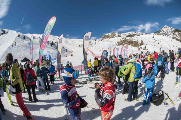 Cerler acoge la prueba final del circuito de esquí alpino Audi quattro Cup de 2018