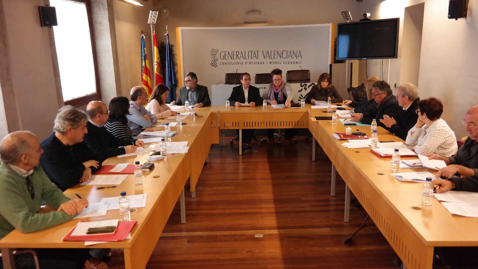 El Gobierno valenciano equipara las pruebas de acceso a las empresas públicas con las oposiciones