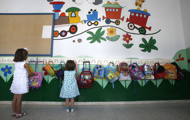 El Ayuntamiento abarata las tarifas de las escuelas infantiles municipales

