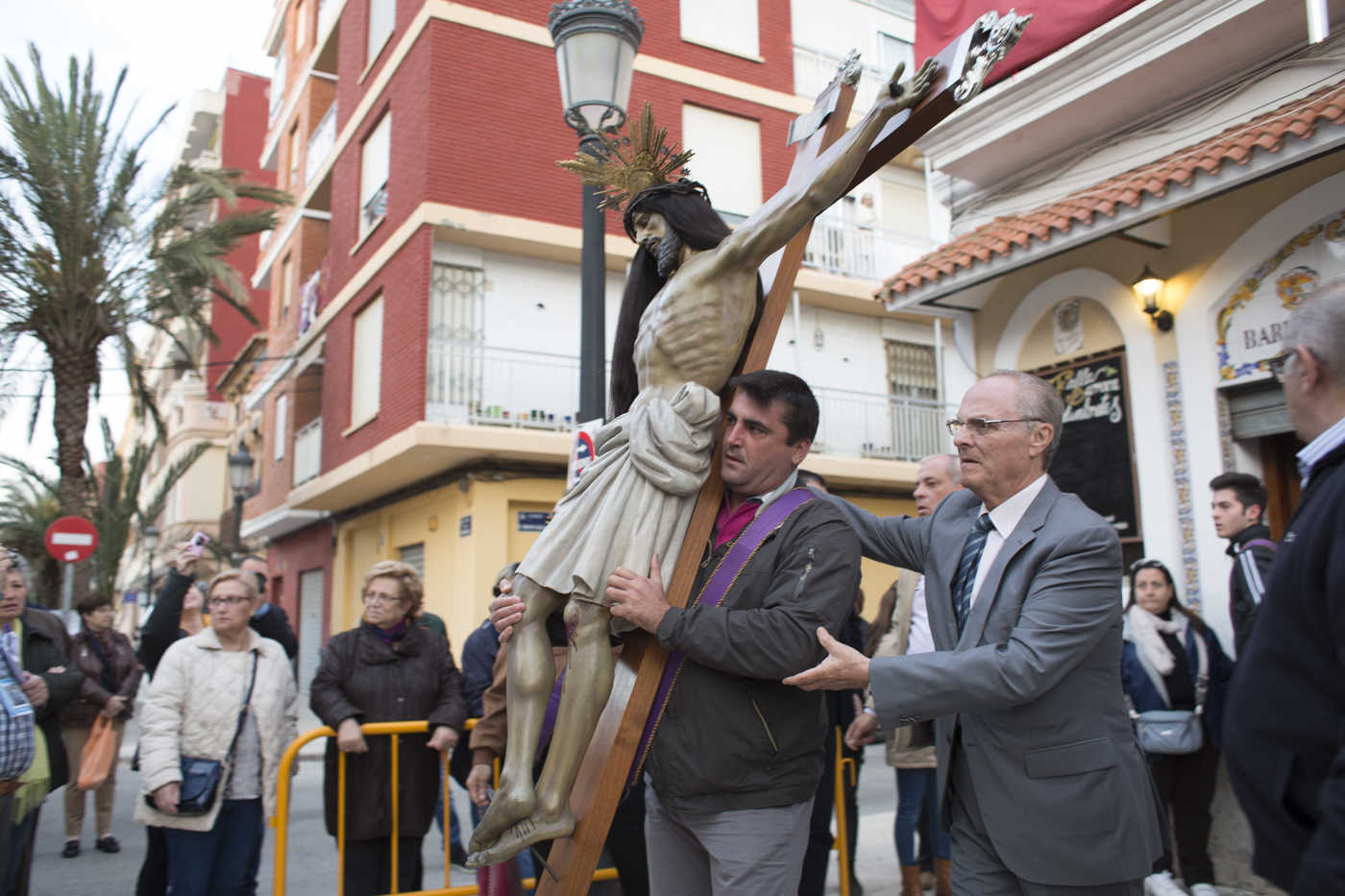 Procesión de Viernes Santo en la Semana Santa Marinera de València (Fotos: ESTRELLA JOVER)