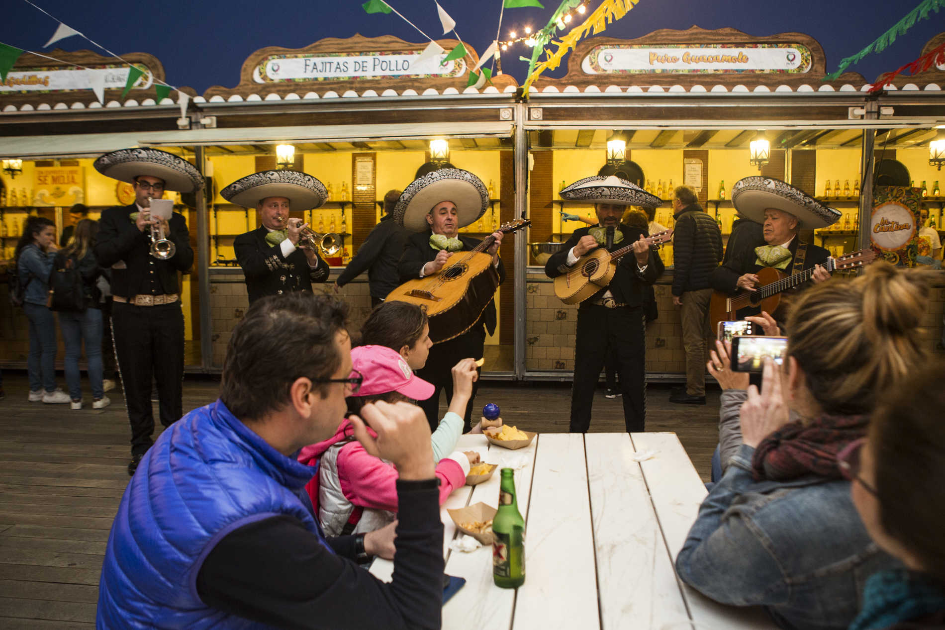 Un Veles e Vents 'tricolor': las ambientaciones de Girando México (Fotos: EVA MÁÑEZ)
