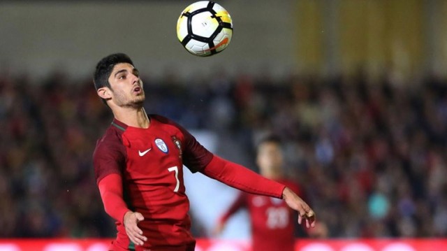 Guedes colabora en la remontada de Portugal ante Egipto