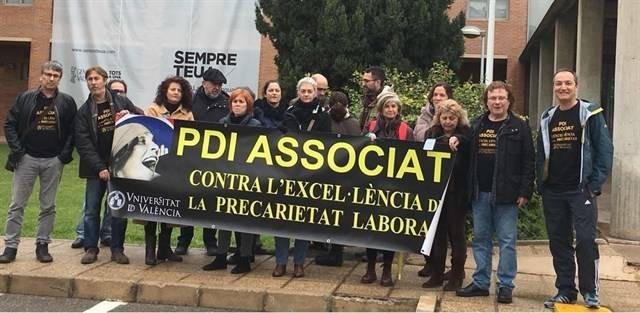 Los profesores asociados, 