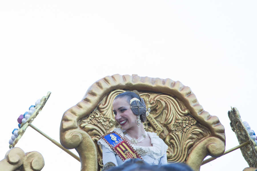 Fallas 2017: Cabalgata del Ninot  (Fotos: ESTRELLA JOVER)