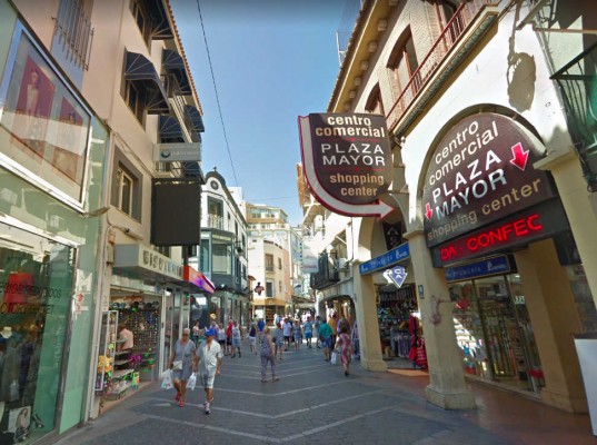 Sanciones de hasta 3.000 euros por incumplir la ordenanza de publicidad de Benidorm
