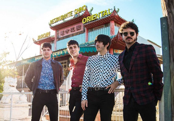INC lanza 'Campos de colores', un disco que bebe de los clásicos del pop rock