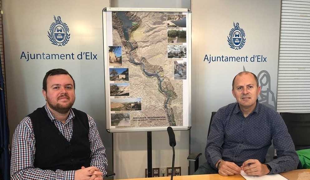 Los concejales Antonio García y José Manuel Sánchez, en la presentación dlel proyecto. - 