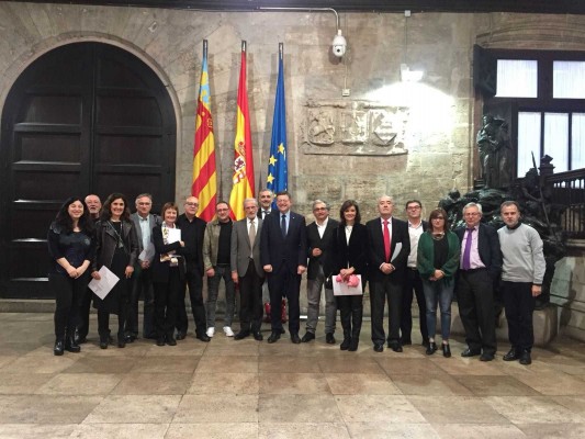 Generalitat y UV apoyan la creación del Arxiu Valencià del Disseny
