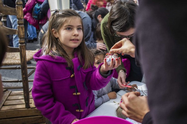 'De l'Horta a la Plaça i de la plaça als barris': Mercado de productos agrícolas y ecológicos (Fotos: Eva Máñez)
