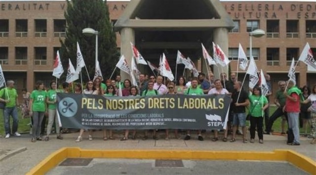 STEPV convoca huelga general del profesorado para el 17 de mayo y movilizaciones para interinos y funcionarios