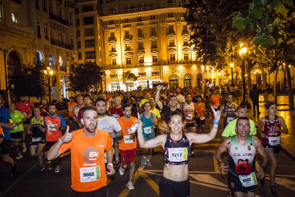 IMED ofrece los nuevos planes de entrenamiento para completar la 15K
Nocturna Valencia Banco Mediolanum