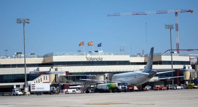 El aeropuerto de Valencia inicia una nueva ruta a Bruselas operada por TUYfly
