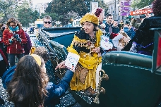 Las Magas de Enero recorren el centro de Valencia (Fotos: KIKE TABERNER)