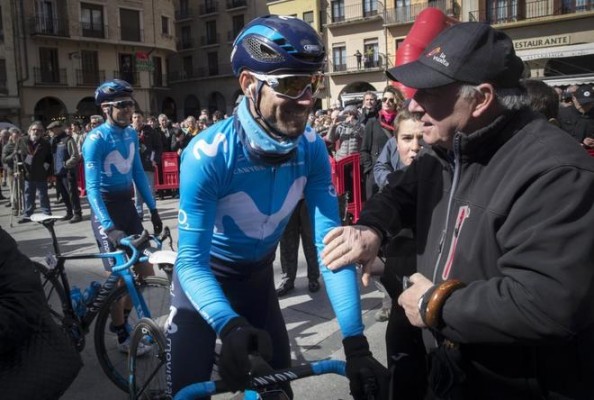 Valverde culmina un gran trabajo de Movistar con un demoledor ataque final