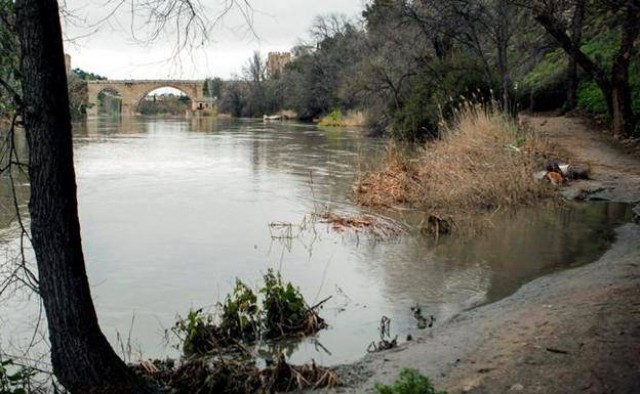 El PSPV insta a Rajoy a abrir el Tajo-Segura y permitir la compra de agua a La Mancha