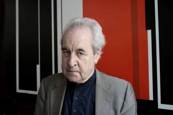 VLC Negra prepara un encuentro entre lectores con Benjamin Black