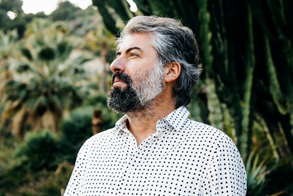 Yo me bebí la botella de Antonio Luque (Sr.Chinarro)