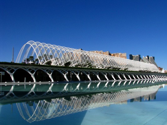 Cacsa cede el aparcamiento del Umbracle a abogados por 2,5 euros al día